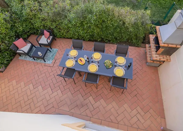 Tropical Oasis Park *