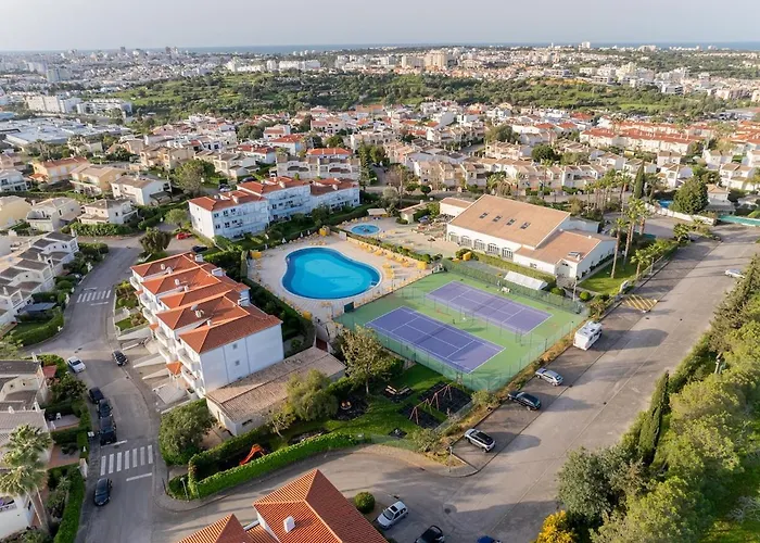 Tropical Oasis Park Villa Portimao