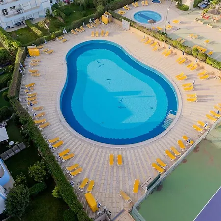 Tropical Oasis Park Villa